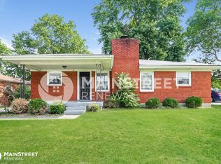 9005 W Manslick Rd, Louisville, KY 40272