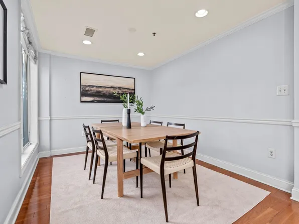 70 Adams Street image 13 of 47