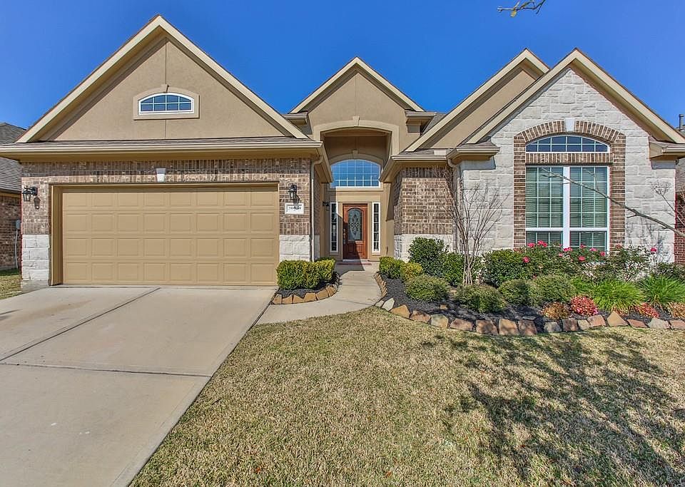 1st image of 30054 Willow Walk Ln