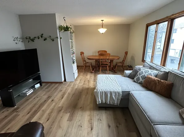 (undisclosed Address), Coon Rapids, MN 55433