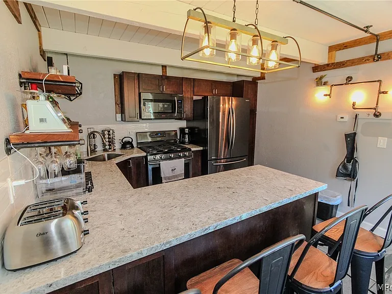 913 W Aeroplane Blvd — Photo 12