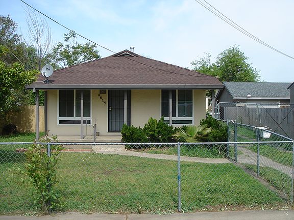 5th image of 2515 Altos Ave