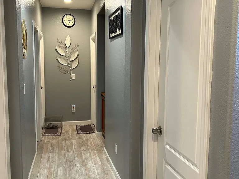 1707 Rio Grande Way — Photo 25