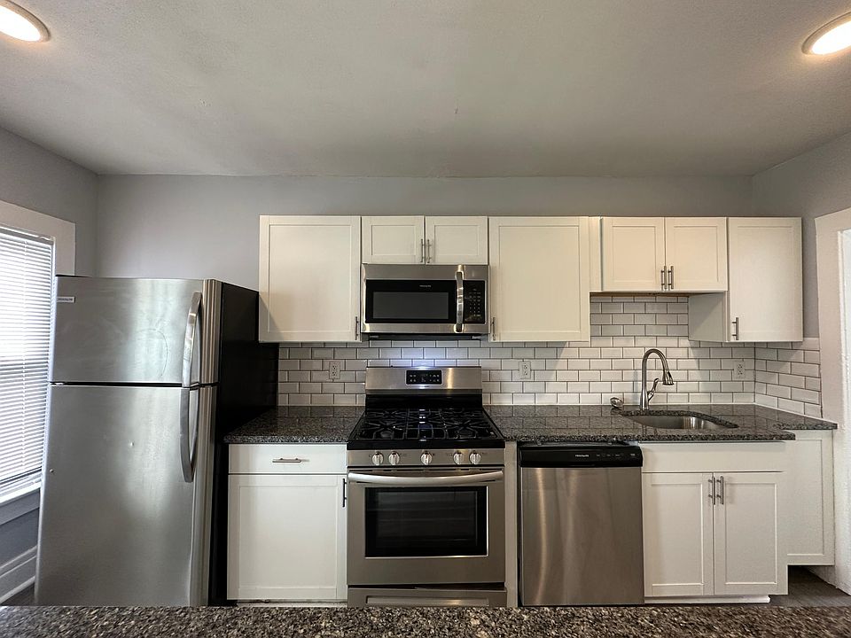 1st image of 701 Catherine St APT 2