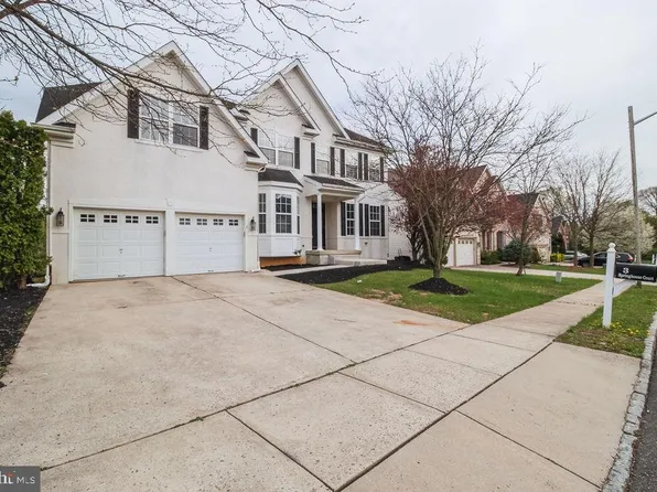 3 Springhouse Ct, Bordentown, NJ 08505