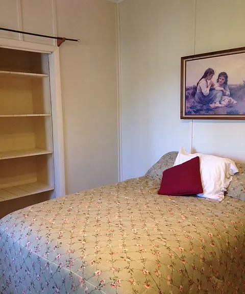 72 Moodie St #2 — Photo 5