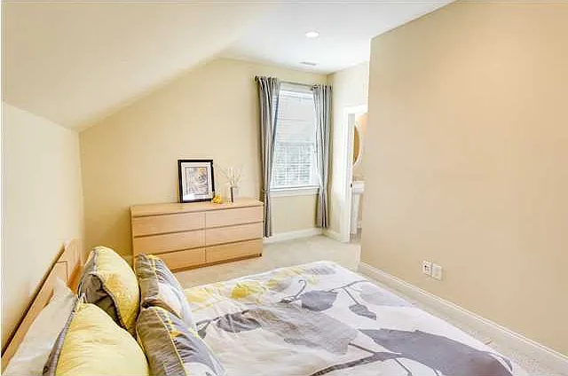 3015 Viscount St — Photo 20