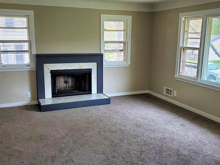 3325 Beard Ave N — Photo 12