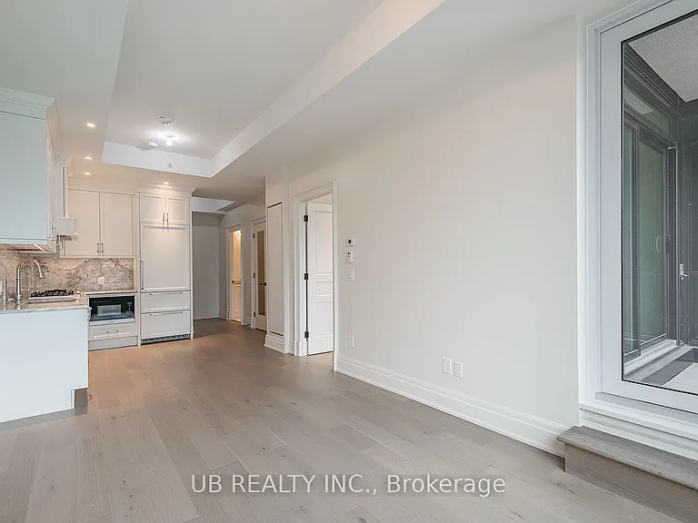 1451 Wellington St W #205 — Photo 18