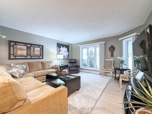 2nd image of 162 Pine Ridge Rd