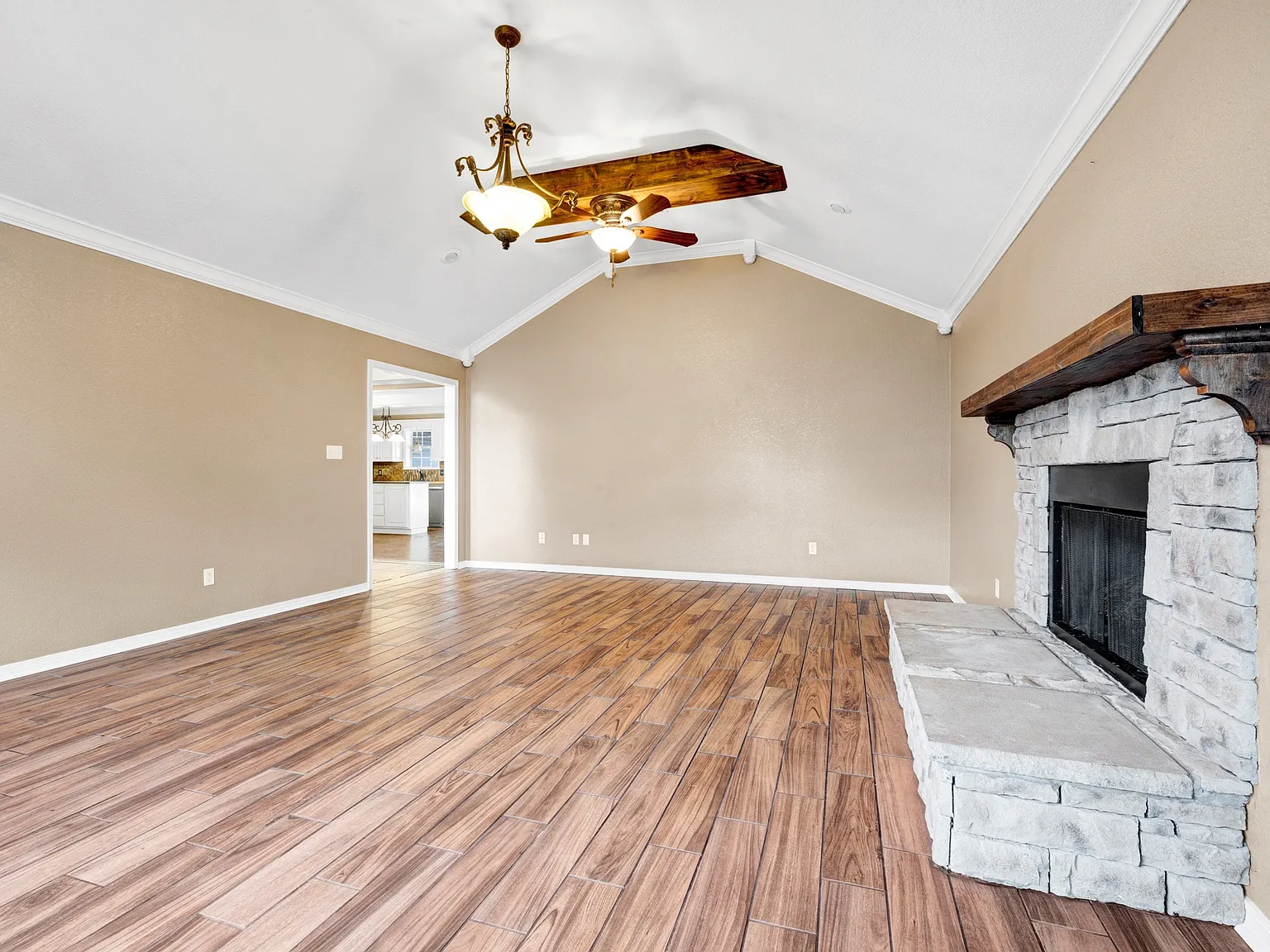 1718 River Ridge Rd — Photo 3