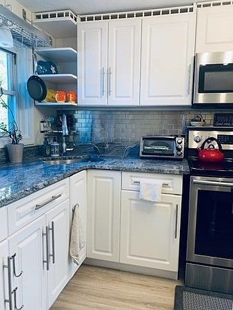 1st image of 153 Commercial St APT 6