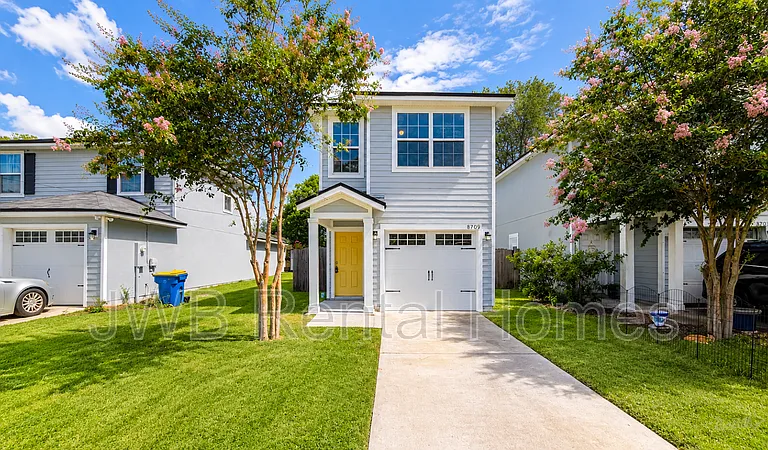 8709 Berry Ave — Photo 14