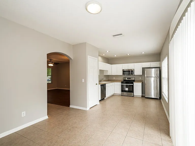 3202 Shamrock Park Pl — Photo 7