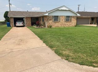 205 Elaine Dr, Burns Flat, OK 73624