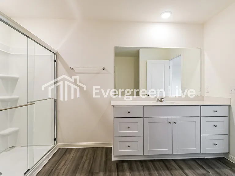 16024 Viburnum Dr — Photo 14