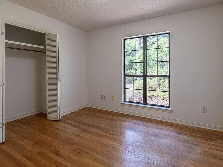 607 Spanish Main St — Photo 11