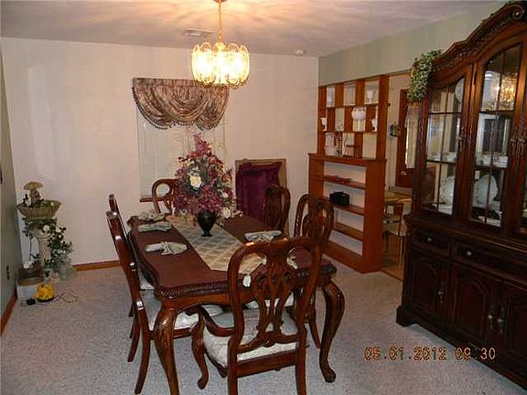 2nd image of 109 Burk Dr