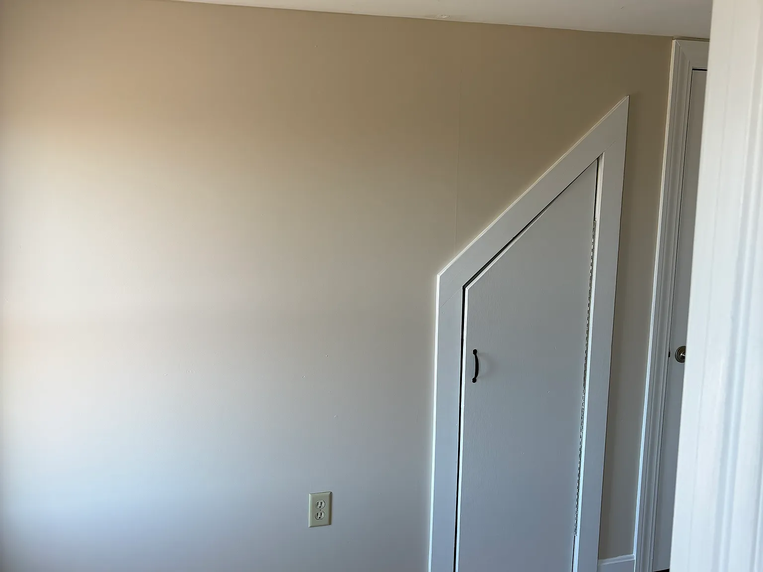 1 bed, 200 sqft, $1,200 — Photo 1