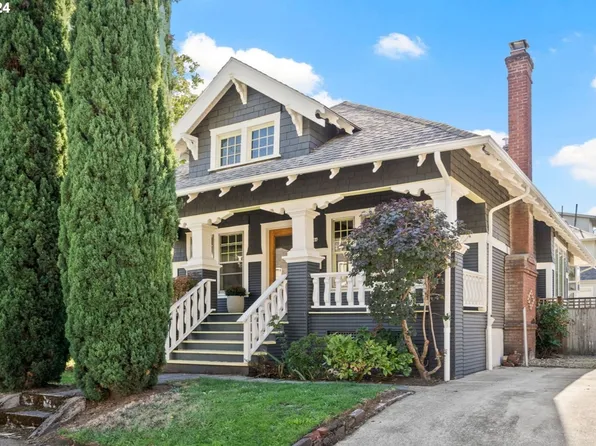 3744 SE Clay St, Portland, OR 97214