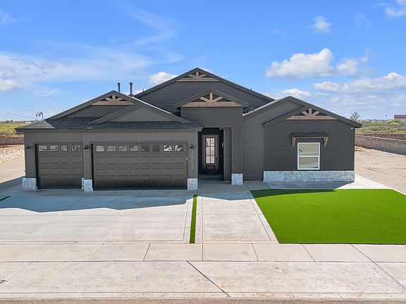 2nd image of 15020 Hinojos Ave