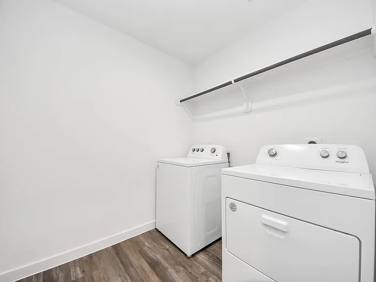 8614 Shumard Oak Dr — Photo 33