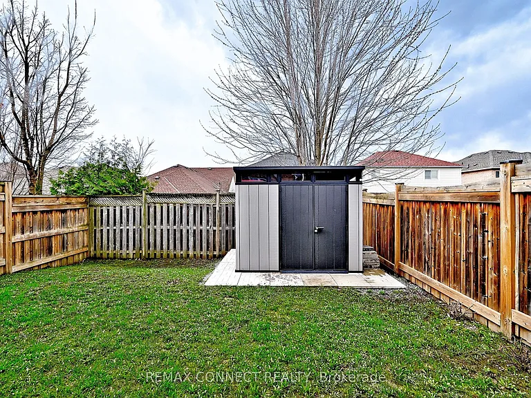 1788 Shelburne St — Photo 39
