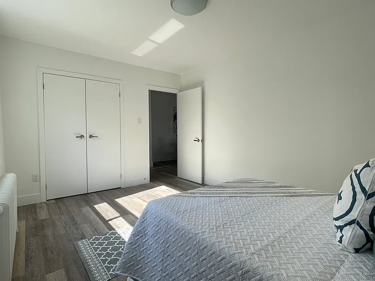 1477 Birchmount Rd — Photo 8