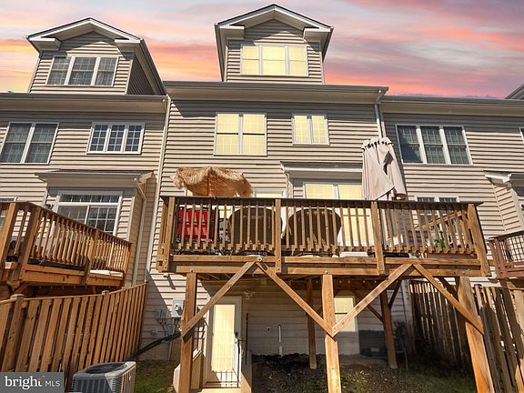 2nd image of 7897 Carbondale Way