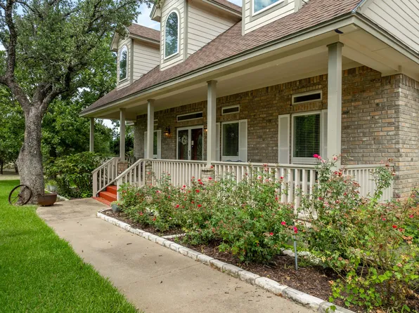 1264 Overlook Dr, Whitney, TX 76692