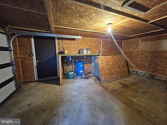 4th image of 3424 Papermill Rd
