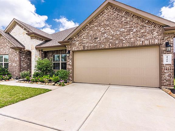 3rd image of 2706 Topsail Dr