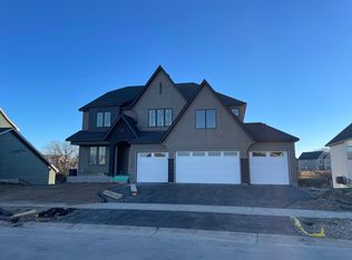 10320 Peony Ln N, Maple Grove, MN 55311