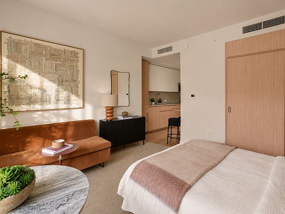 4th image of 251 Douglass St #921