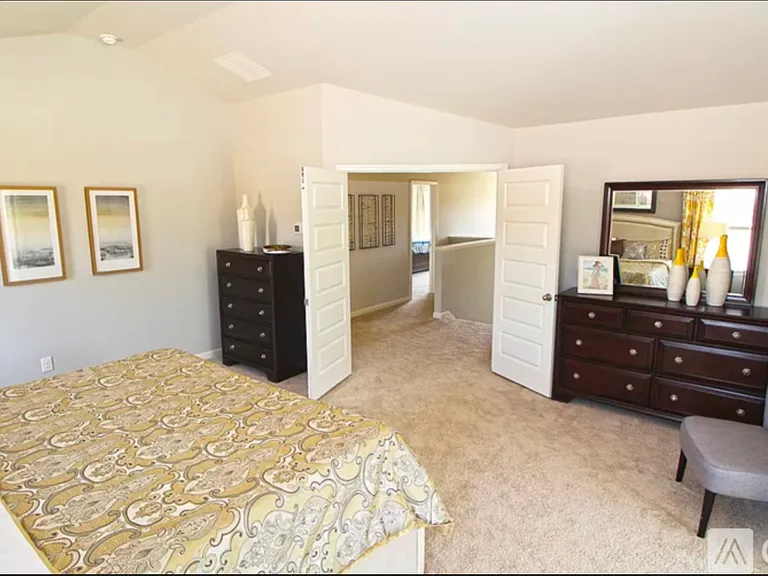 632 Emporia Loop — Photo 6