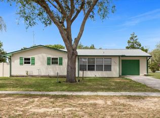 402 Allapaha Ave S, Davenport, FL 33837