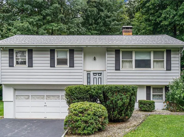 3 Hopkins Road, Mahopac, NY 10541