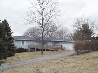 6232 Fowlerville Rd, Fowlerville, MI 48836