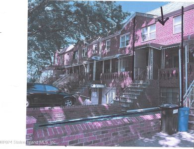 8874 17th Ave, Brooklyn, NY, 11214