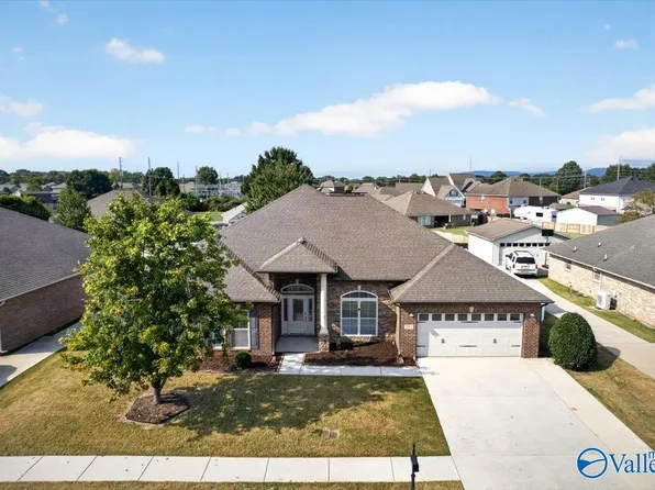 2512 Oxmoor Blvd SW, Huntsville, AL 35803