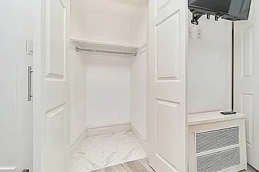 Rented by Living New York