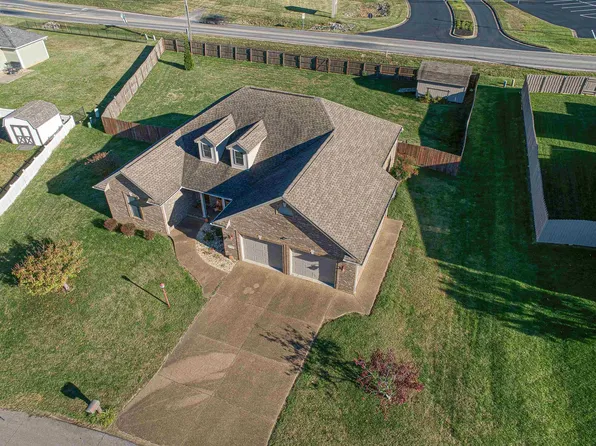 4544 Elm Dr, Newburgh, IN 47630