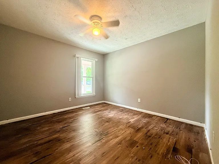 715 Prestige Blvd — Photo 13