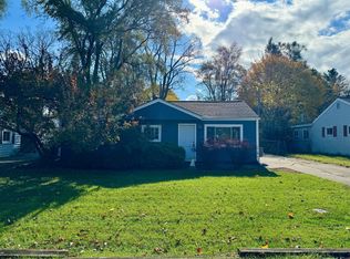 2670 Genes Dr, Auburn Hills, MI 48326
