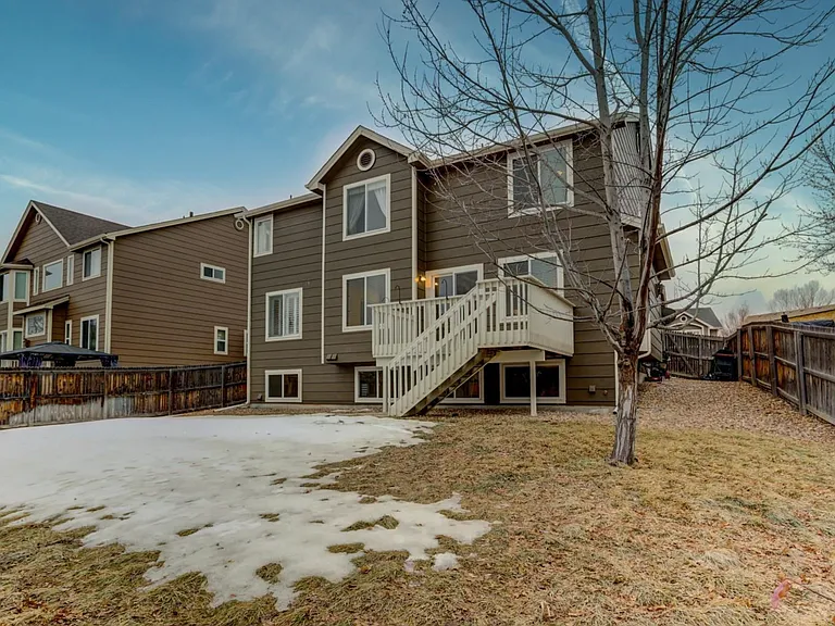 541 Pitkin Way — Photo 30