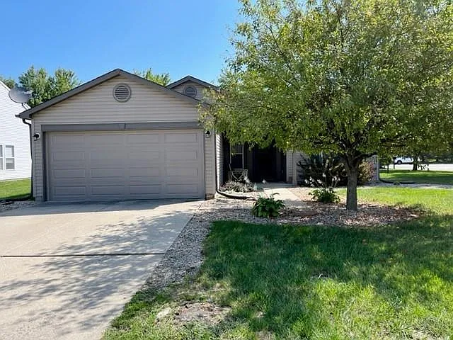 901 Ginger Cir photo 1