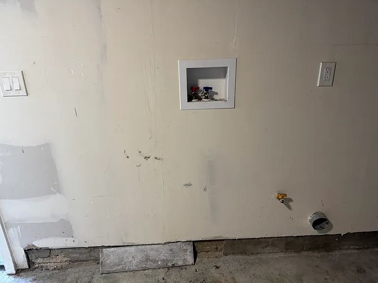 W Palmer St — Photo 11