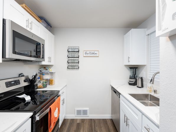 James Apartment Homes | 4828 123rd St SW, Lakewood, WA