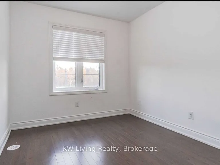 4148 Highway 7 — Photo 16
