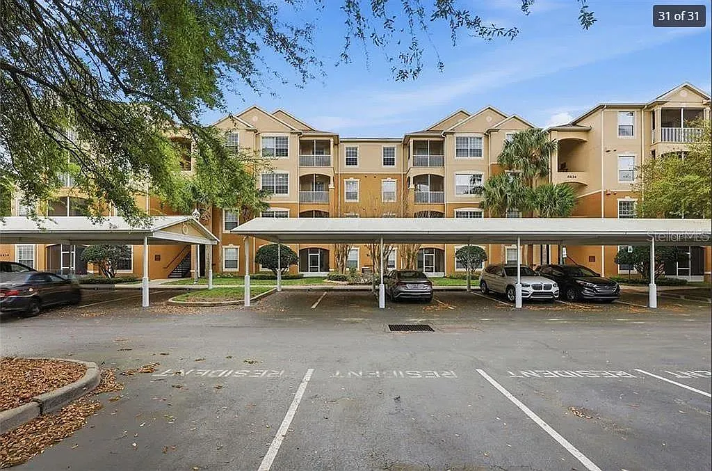3 bed, 2.0 bath, 1447 sqft, $1,995 — Photo 3
